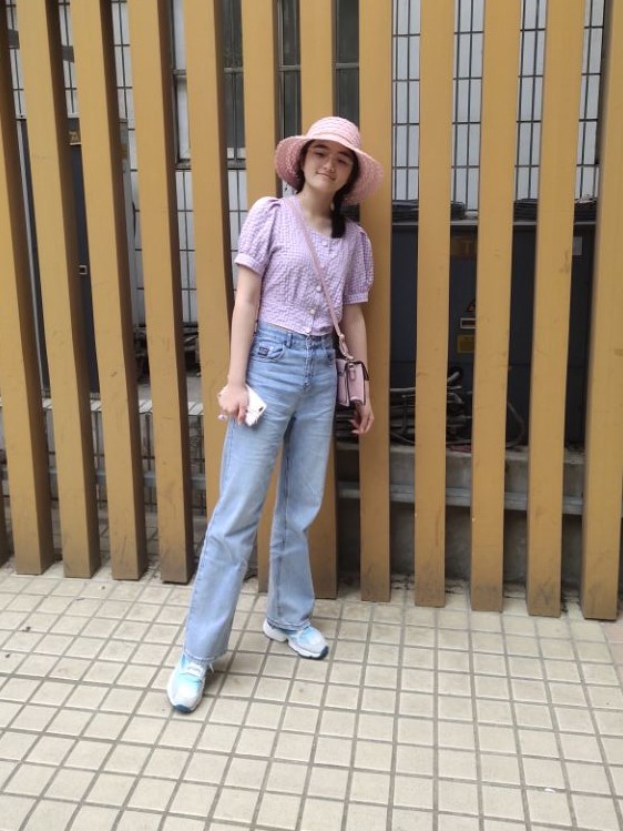 4班班级人物：戴文倩.jpg